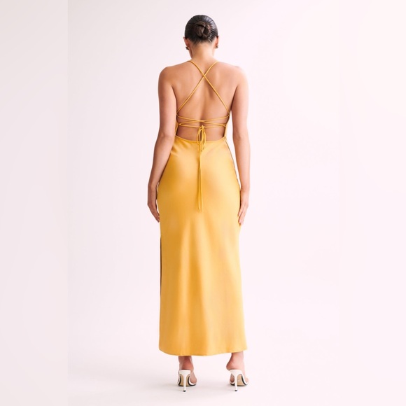 NEW - Meshki Sydney Straight Neck Slip Maxi Dress Yellow SZ XS - Picture 3 of 5
